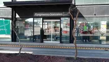 5 de Febrero Epigmenio González - 76150 Santiago De Querétaro