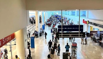 Aeropuerto Internacional de Cancún - 77500 Cancún