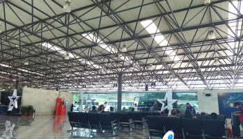 Central de Autobuses Estrella de Oro - Granjas Del Marqués