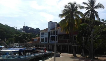 Huatulco crusie ship terminal - Crucecita