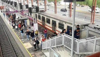 Metro Acatitla - Iztapalapa, Ciudad De México