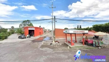Parada De Autobuses Sur Volcanes - Miguel Lopez De Nava