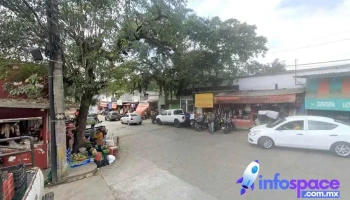 Terminal de autobús para viajar - San Juanito