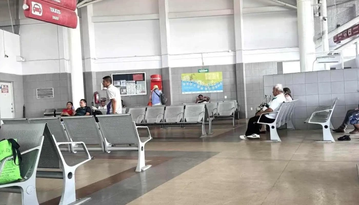 Ado Bus Terminal -  Lobby - Puerto Escondido