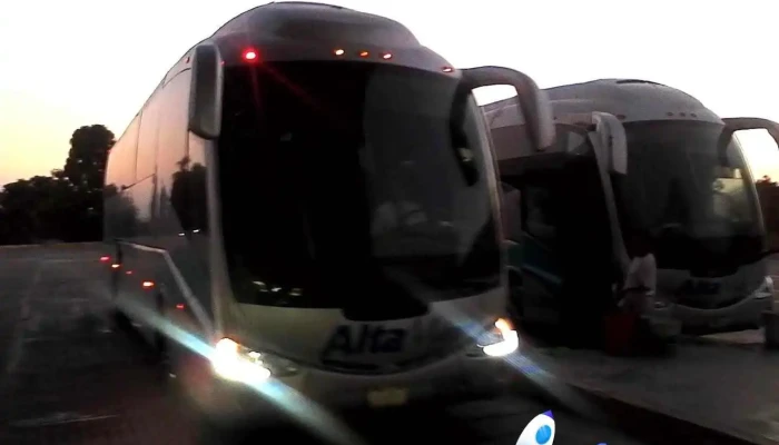 Autobuses Altamar: Estrella Blanca - Puerto Escondido