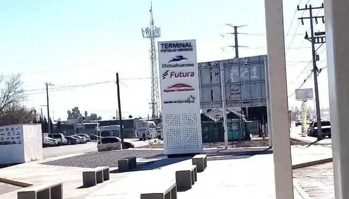 Autobuses Estrella Blanca - Pistola Meneses