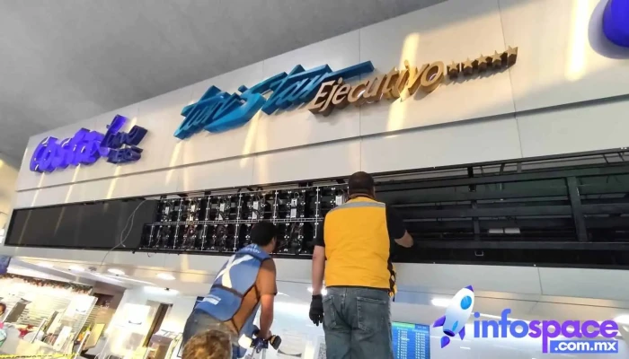 Autobuses Etn Turistar En Terminal Del Sur Cdmx Del Propietario - Coyoacán, Ciudad de México