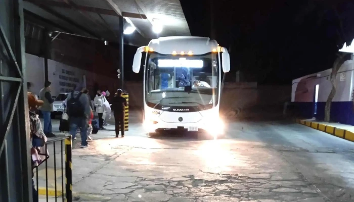 Autobuses Halcón Terminal Bustamante - Oaxaca De Juárez