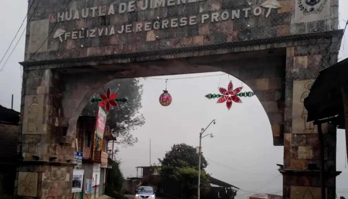 Autobuses Unidos Au Terminal Huautla De Jimenez Como Llegar - Huautla de Jiménez