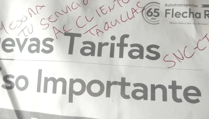 Autotransportes De Pasajeros Mexico Toluca Flecha Roja Numero - Ciudad de México