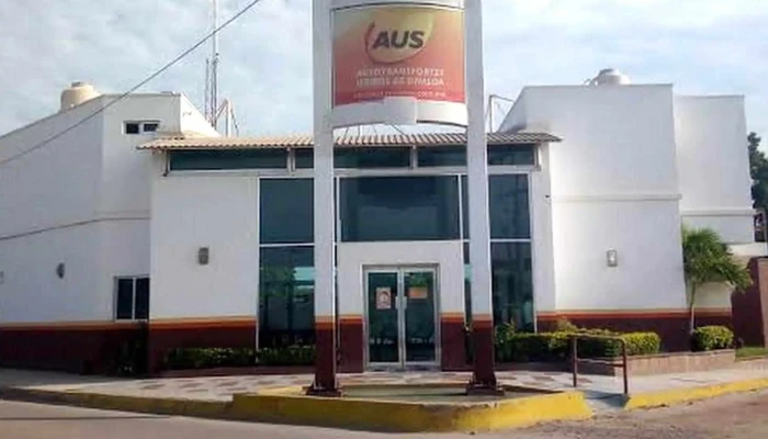 Autotransportes Unidos De Sinaloa -  Fotos - La Cruz