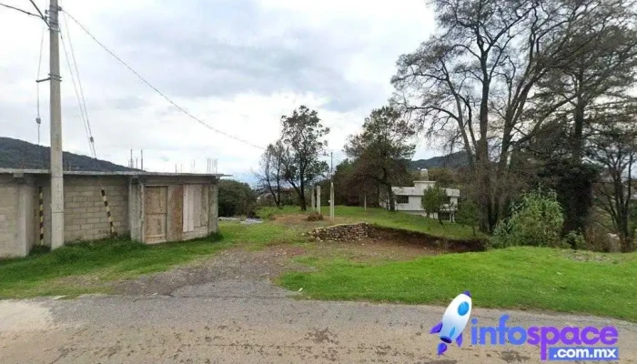 Base de autobuses Cuatro caminos. - La Concepción Xochicuautla