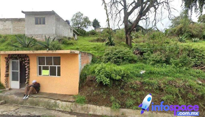 Base de autobuses "Guerreros de Huitzizilapan" - La Concepción Xochicuautla