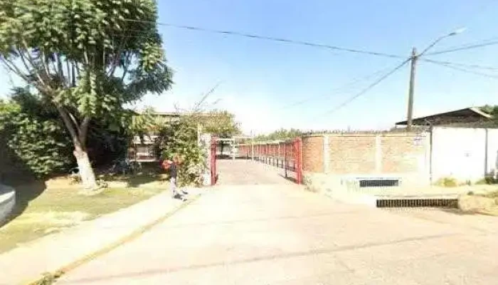 Calle Emiliano Zapata -  Abierto Ahora - Las Pintas