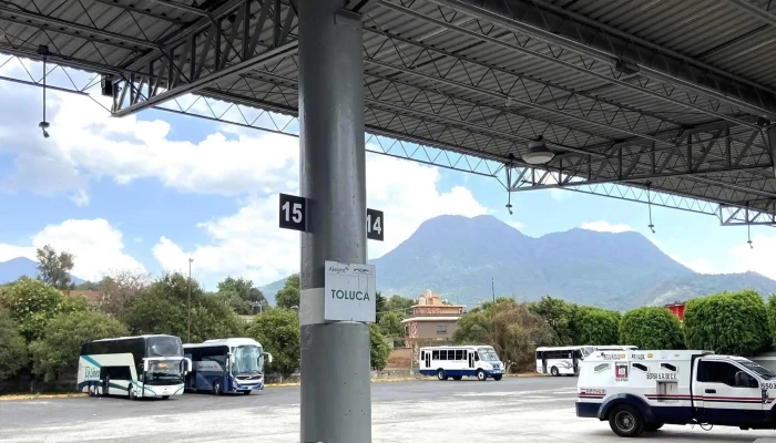Central De Autobuses Zitacuaro Comentarios - Zitácuaro
