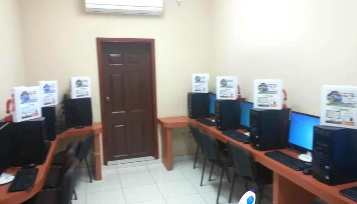 Centro De Capacitacion En Informatica Guamuchil Y Sistemas Digitales Del Evora Del Propietario - Guamúchil
