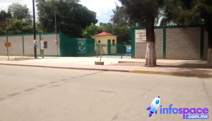 Escuela Secundaria Federal 27 De Septiembre Zona - Santiago Etla