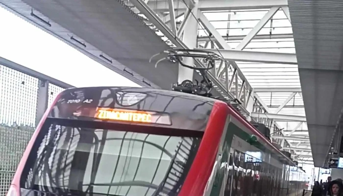 Estacion Zinacantepec  Tren Interurbano Mexico Toluca  Timt Horario - Toluca de Lerdo