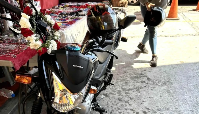 Estacionamiento Las Guitarras -  Videos - Chalma