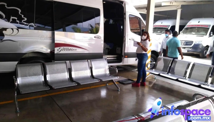 Expressos Colombo Huatulco -  Automovil - Oaxaca de Juárez