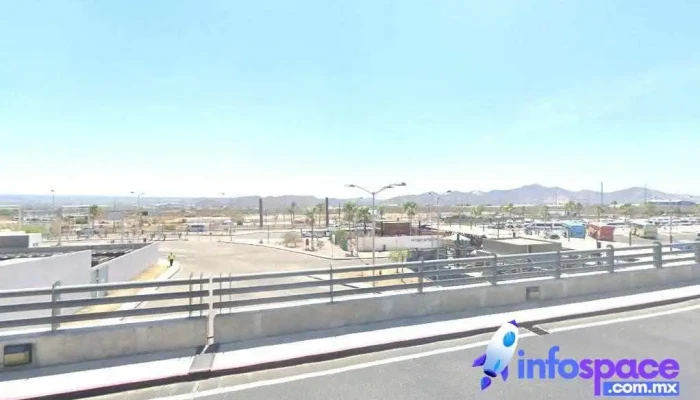 Female Bathroom - Los Cabos International Airport Road