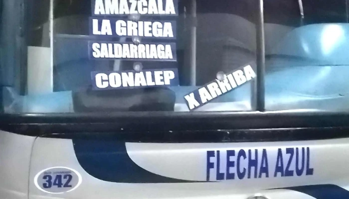 Flecha Azul Central De Autobuses Transportes Queretanos Flecha Azul Videos - Santiago de Querétaro