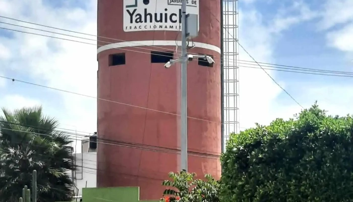 Fraccionamiento Jardines De Yahuiche -  De Los Visitantes - Santa María Atzompa