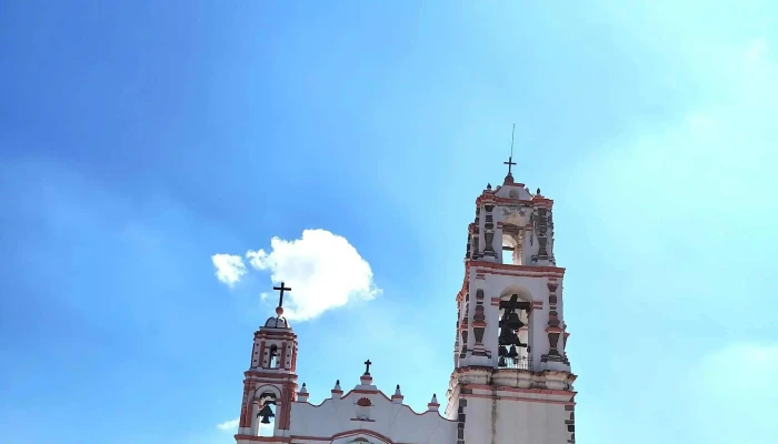 Iglesia San Lorenzo Huehuetitlan -  Descuentos - Santiago Tianguistenco de Galeana