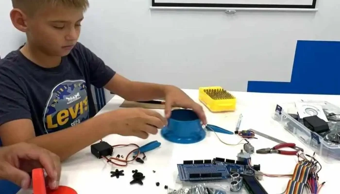 It Academy Hackerson -  Videos - Mazatlán