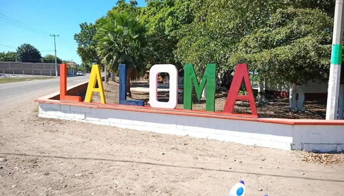 La Loma - La Loma