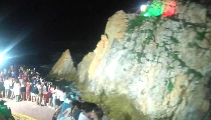 La Quebrada -  Cerca De Mi - Cuautitlán Izcalli