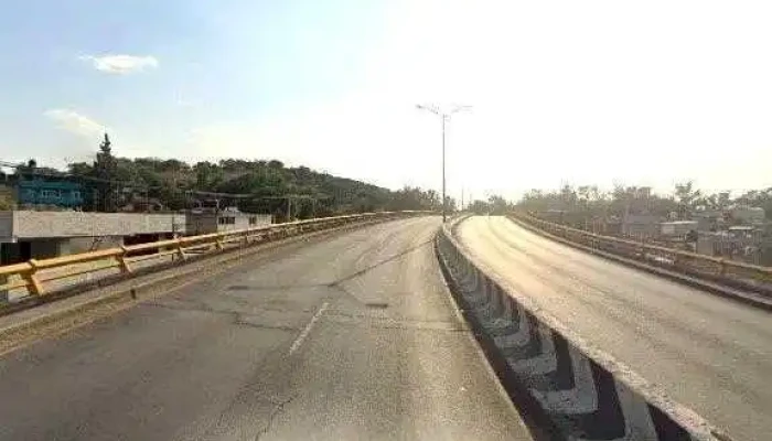 Lateral Puente La Pastora -  Videos - Ciudad de México
