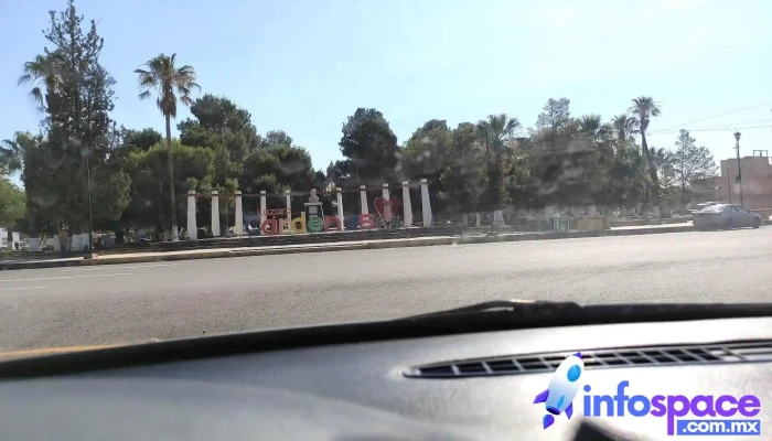 Lazaro Cardenas Donde - Lázaro Cárdenas