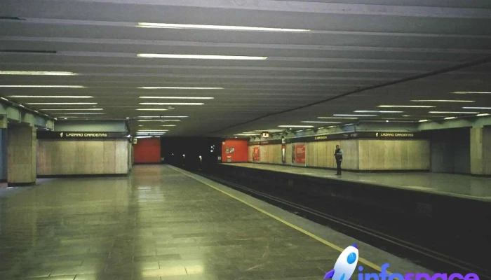 Lazaro Cardenas Estacion De Ferrocarril - Ciudad de México