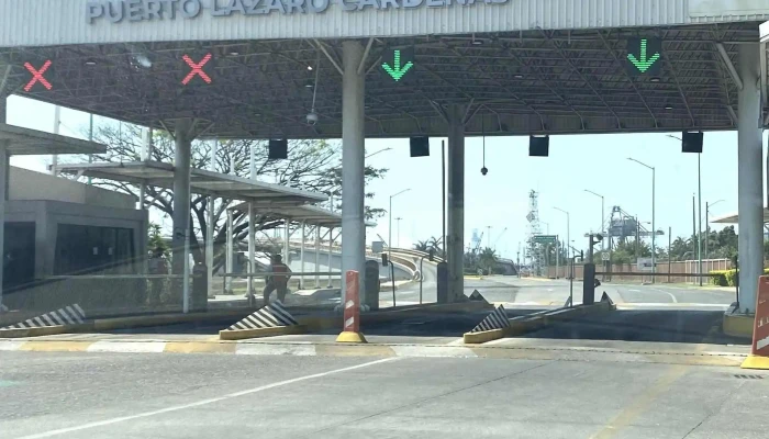 Lazaro Cardenas Michoacan Cerca De Mi - Cdad. Lázaro Cárdenas