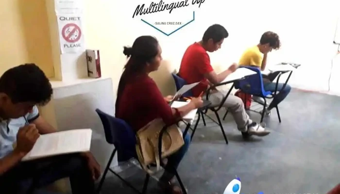 Multilingual Up Salina Cruz -  Videos - Salina Cruz