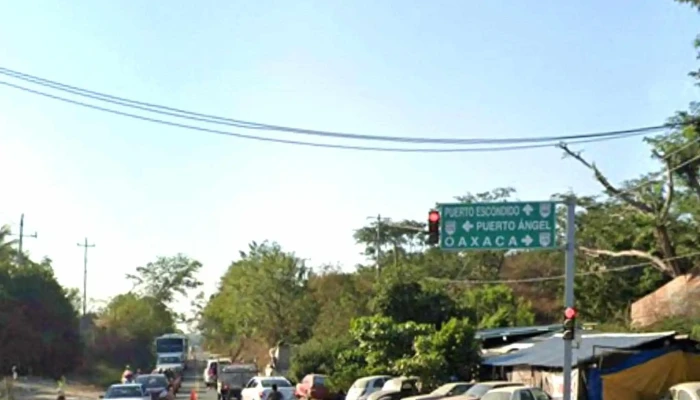Parada Autobuses Sur -  Ubicacion - Santa María Tonameca