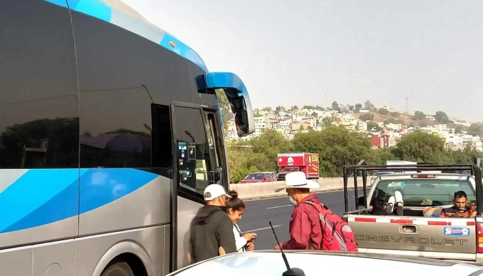 Parada Tequexquinahuac -  Numero - Tlalnepantla