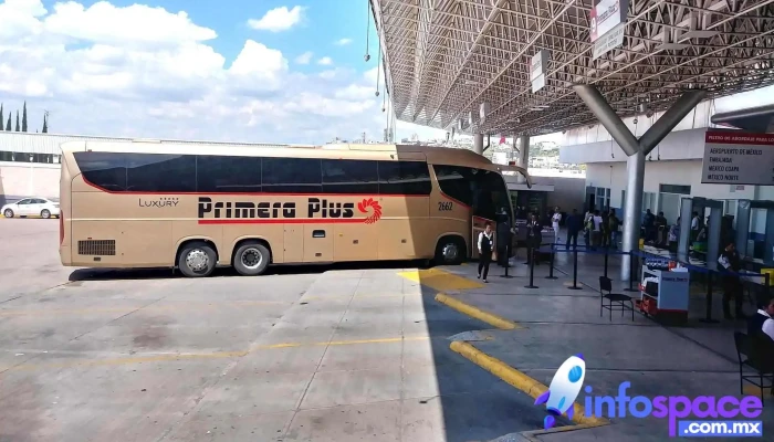 Primera Plus -  Autobus - Santiago de Querétaro