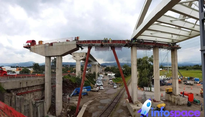 Puente Arco  Tren Interurbano Mexico Toluca    La Peninsular Cia Constructora Puente - San Pedro Tultepec