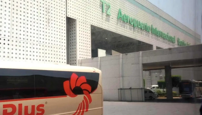 Pullman De Morelos Aeropuerto -  Barcelona Bus Turistic - Venustiano Carranza, Ciudad de México