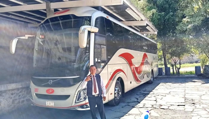 Pullman De Morelos Coatlan Del Rio Barcelona Bus Turistic - Coatlán del Río
