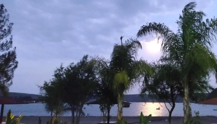 Puntarena Villa Del Carbon Donde - La Cruz y Carrizal