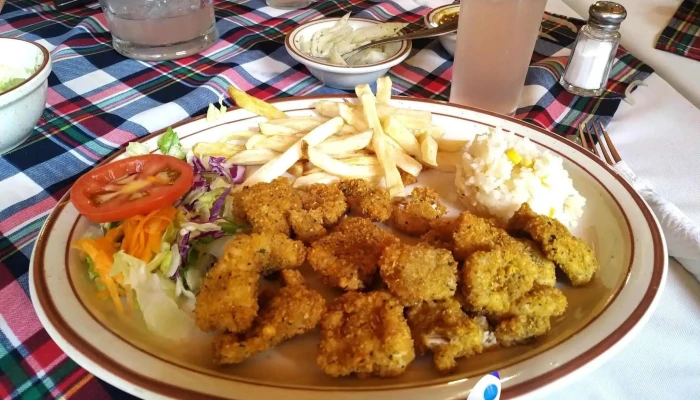 Restaurant Los Adobes -  Comida Y Bebida - Guachochi