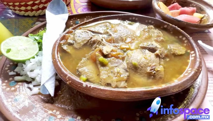 Restaurante El Meson De Los Laureanos Birria - El Quelite