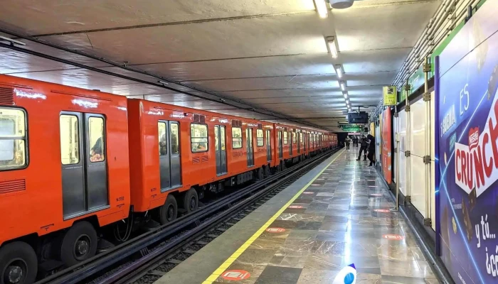 San Juan De Letran Estacion De Ferrocarril - Ciudad de México