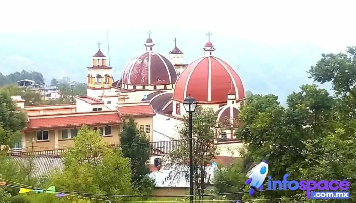 Santa Iglesia Catedral De San Pedro Y San Pablo Apostoles Iglesia - San Pedro y San Pablo Ayutla