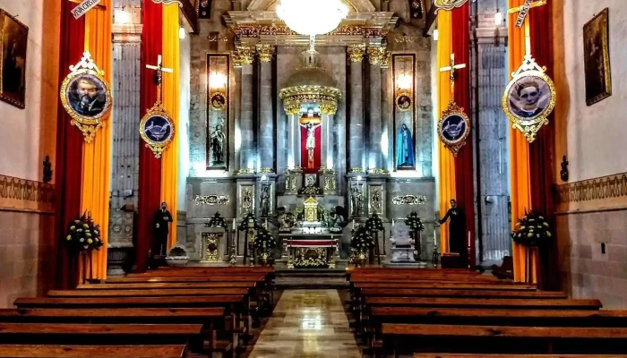 Templo de San Juan Bautista - 99800 Teúl De González Ortega