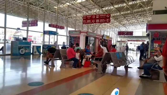 Terminal de Autobuses Ado Tuxtla Gutiérrez - Tuxtla Gutiérrez