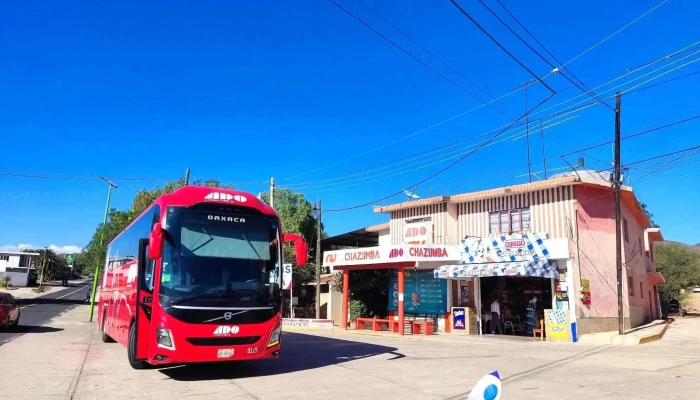 Terminal De Autobuses Au -  Telefono - Villa de Santiago Chazumba